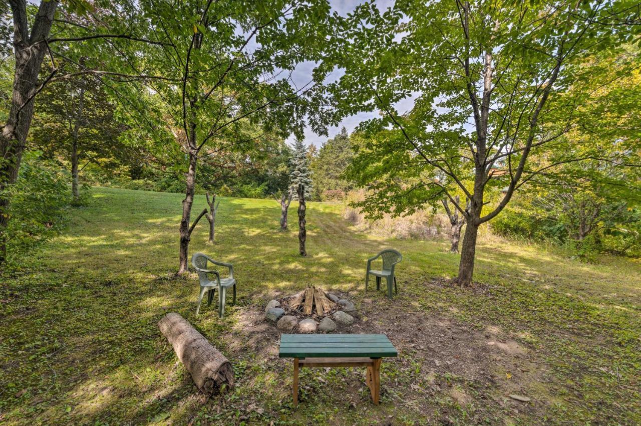 Cozy Wisconsin Studio, 11 Mi To Lake Geneva! Burlington Luaran gambar